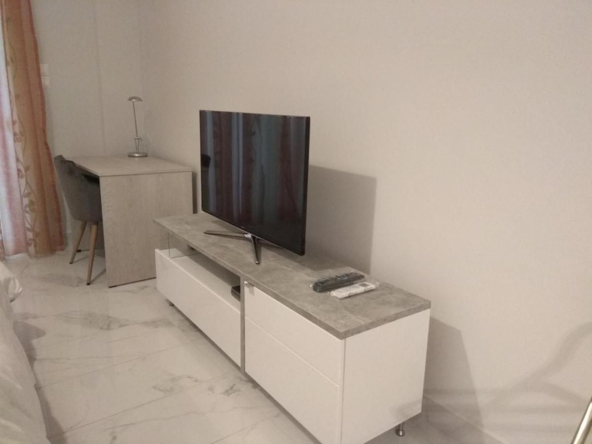 V17 Syntagma Studio アテネ エクステリア 写真